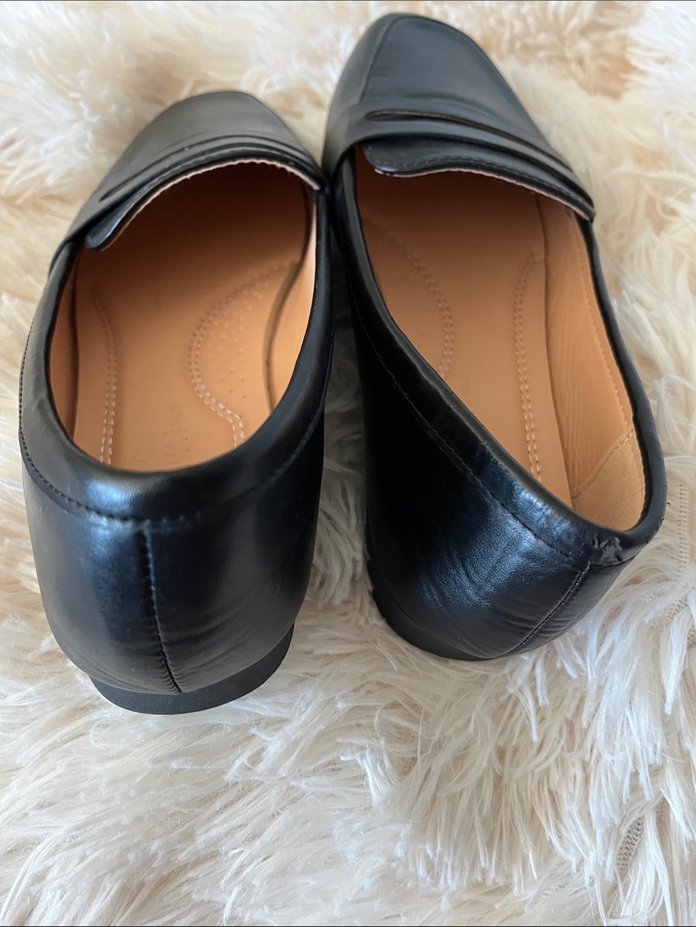 Wild Diva Black Classic Penny Loafers for Women - Picture 5 of 6